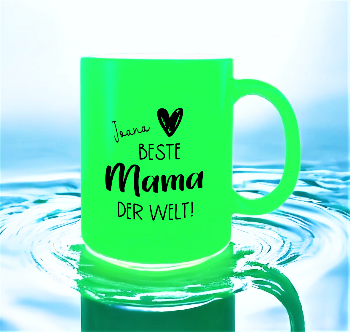 NEON Tasse "Beste Mama der Welt", grün mit Wunschnamen