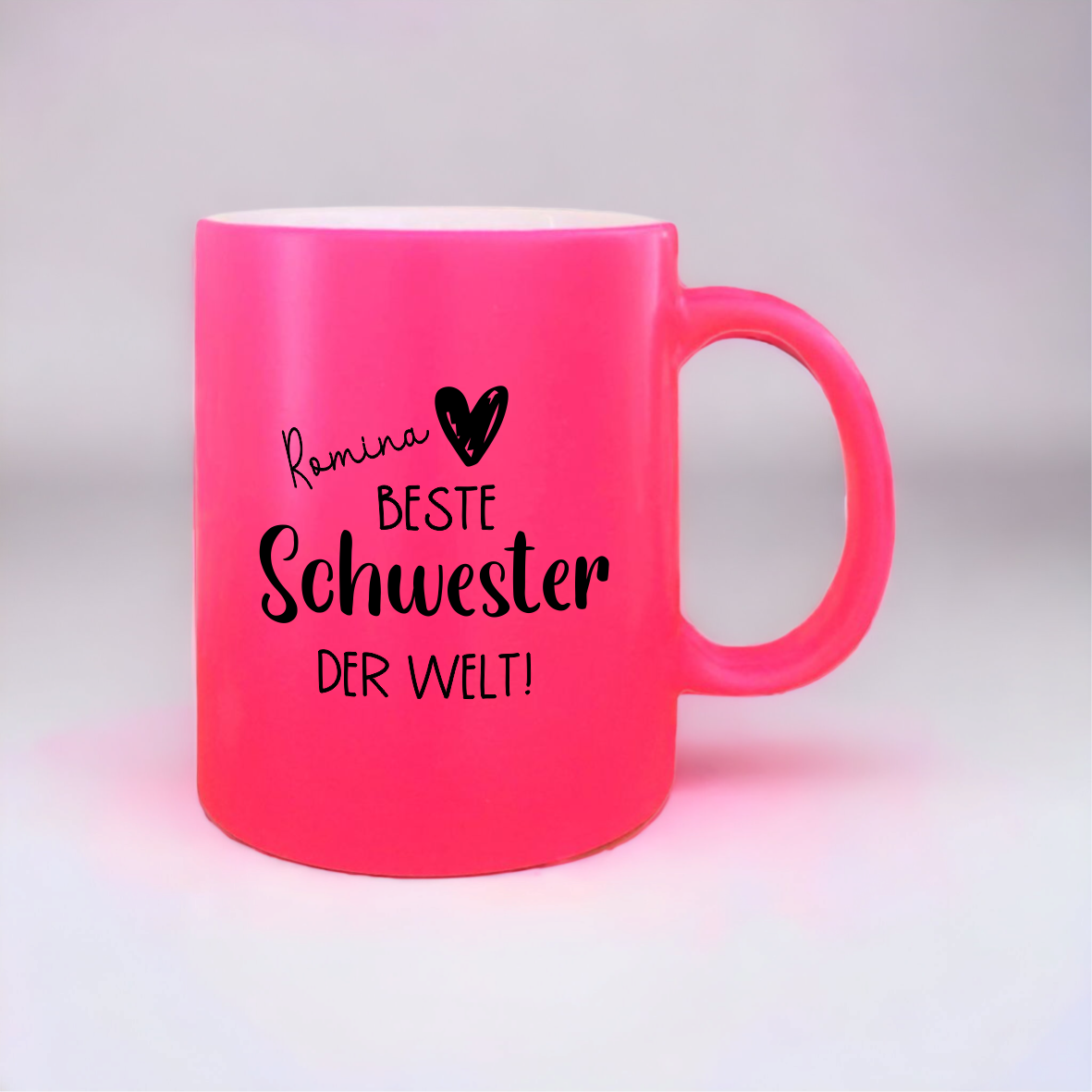 NEON Tasse "Beste Schwester der Welt", pink mit Wunschnamen