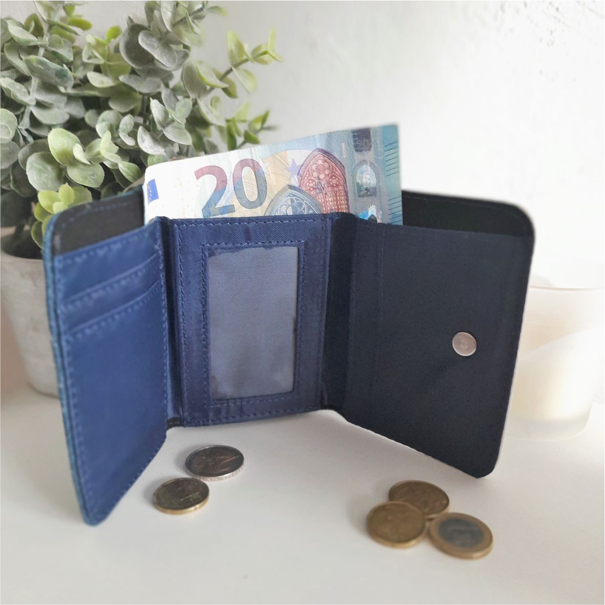 Textil Geldbörse "Löwe", jeansblau