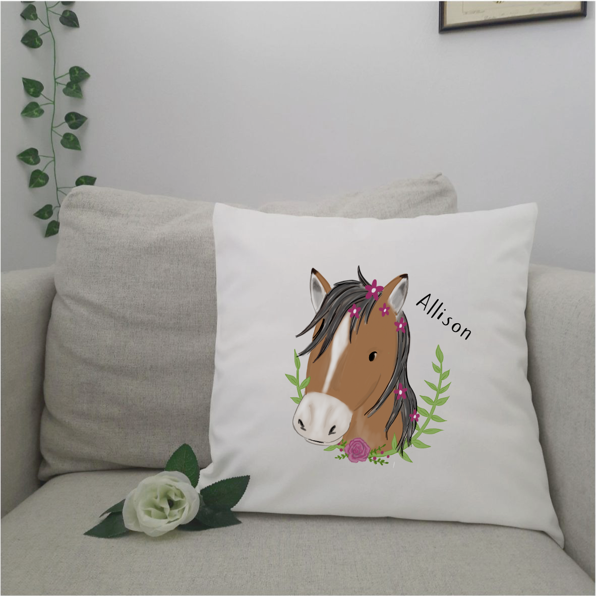 Flauschiges Kissen "Pferd" mit Wunschnamen