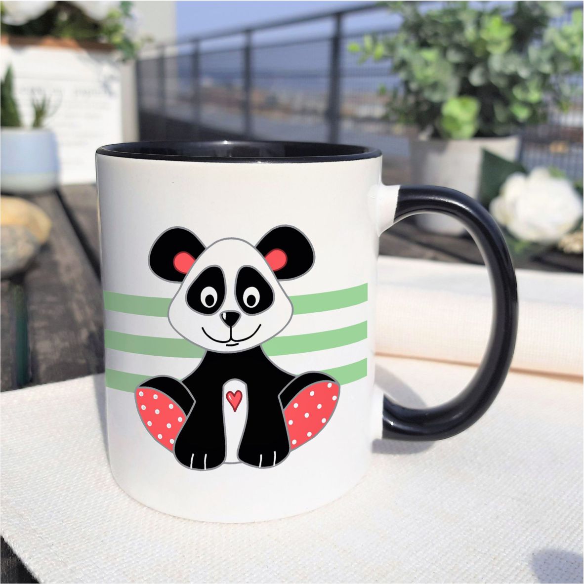 Keramik Tasse schwarz, "Panda"